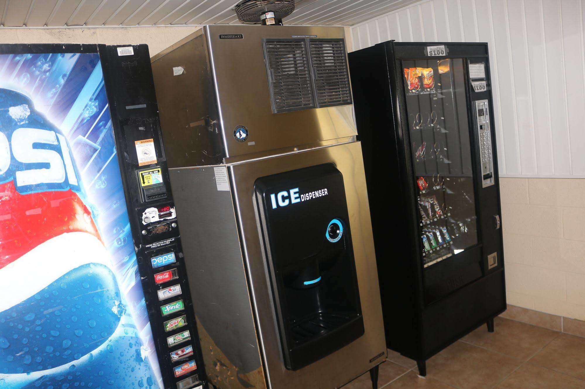 亨廷顿伊克诺拉奇酒店 外观 照片